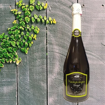 Hujber brut királyleányka pezsgő