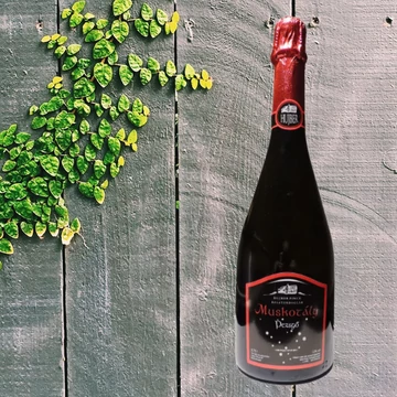 Hujber muskotály édes pezsgő